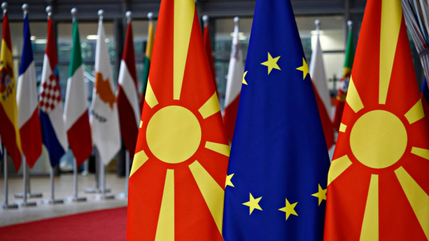 Βουλγαρία: Να μην αναγνωρίσει η ΕΕ μακεδονική γλώσσα
