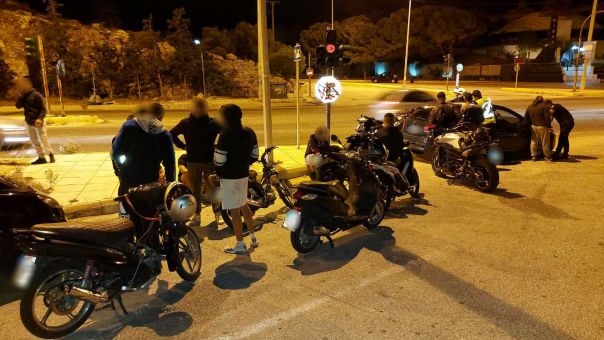 Κινούμενος κίνδυνος: Mάστιγα κόντρες και παραβάσεις σε Αθήνα- Τα «λαβράκια» της τροχαίας (pic+vid)