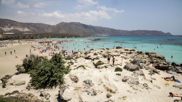 Η Κρήτη και η Ρόδος στις κορυφαίες επιλογές των Γερμανών για διακοπές
