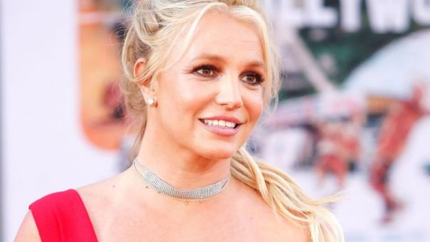 Τι συμβαίνει με την Britney Spears; «Βομβαρδίζει» το Instagram με ολόγυμνες φωτογραφίες 