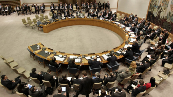 Ρωσία και Κίνα απέτυχαν να «κόψουν» τον απεσταλμένο του ΟΗΕ για την «ειρήνη στη Βοσνία»