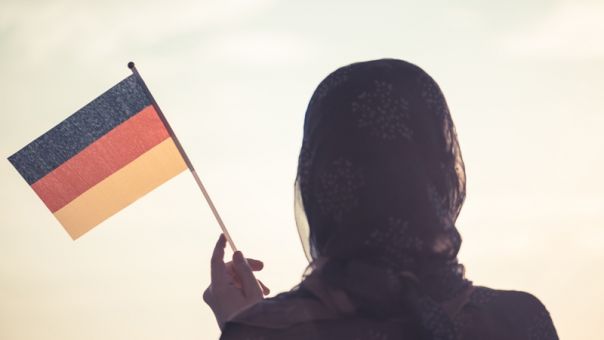 Δολοφονία Αφγανής για λόγους τιμής στη Γερμανία; Πολιτική σύγκρουση για την «ενσωμάτωση» 