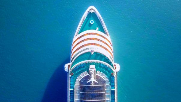 Πάνω από 700 κρουαζιερόπλοια στον Πειραιά το 2022 «δείχνουν» οι προκρατήσεις