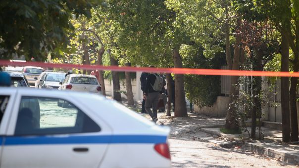 Άγριο έγκλημα στο κέντρο της Αθήνας: Γιος μαχαίρωσε και σκότωσε τον πατέρα του