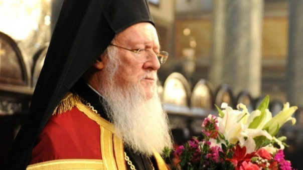 Ο Οικουμενικός Πατριάρχης καταδικάζει την απρόκλητη Ρωσική εισβολή στην Ουκρανία