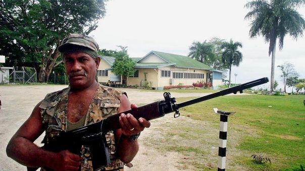 Ταραχές στα Νησιά του Σολομώντα: Τα νησιά Φίτζι αναπτύσσουν στρατιωτικούς 