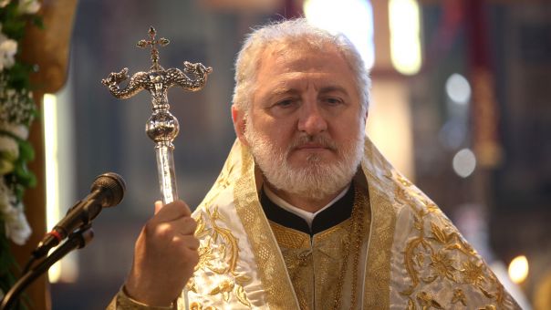Eλπιδοφόρος: Την απόλυτη συμπαράστασή του στον ουκρανικό λαό, εξέφρασε ο αρχιεπίσκοπος Αμερικής