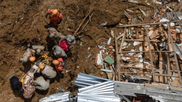 Βραζιλία: 186 νεκροί εξαιτίας των κατολισθήσεων και των πλημμυρών στην Πετρόπολις