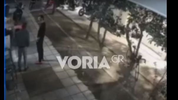 Συνελήφθη ο άνδρας που πυροβόλησε έξω από εστιατόριο στην Θεσσαλονίκη- Δείτε βίντεο