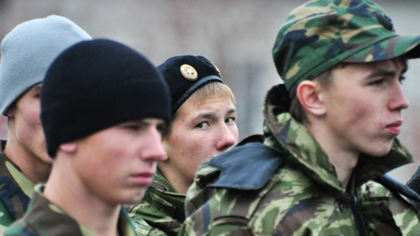 «Μετανιώσαμε, εκτελούσαμε εντολές», λένε Ρώσοι στρατιώτες στη δεύτερη δίκη για εγκλήματα πολέμου	