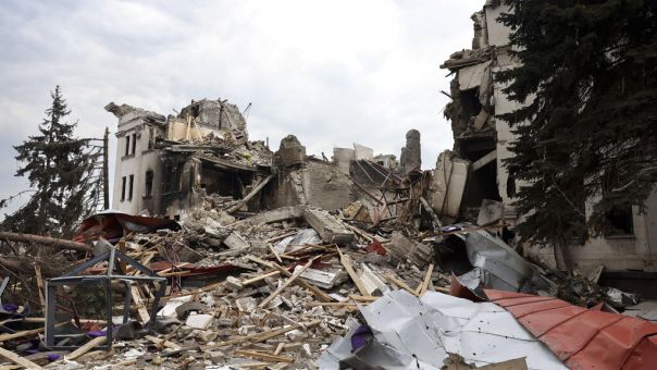 Περισσότεροι από 10.000 άμαχοι έχουν σκοτωθεί στη Μαριούπολη, λέει ο δήμαρχος της πόλης