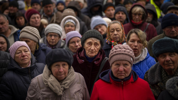 Δρέσδη: Παράλληλες διαδηλώσεις για την Ουκρανία και τη Ρωσία 