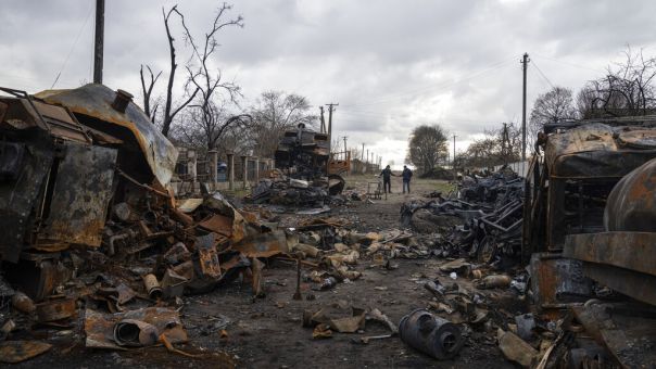 Έχουμε στοιχεία για 20.000 πιθανά εγκλήματα πολέμου, λέει ο Ουκρανός υπουργός Εσωτερικών	