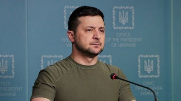 Ουκρανία: Ο πρόεδρος της χώρας ετοιμάζεται να παρατείνει τον στρατιωτικό νόμο 