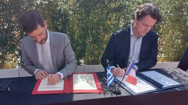 Υπογράφηκε στις Κάννες η νέα ελληνογαλλική συμφωνία για κινηματογραφικές συμπαραγωγές