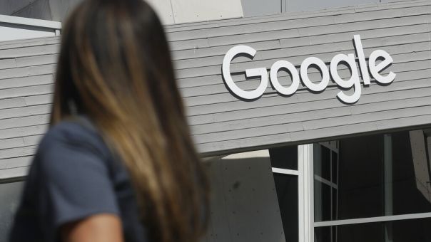 Η Ρωσία δέσμευσε τον τραπεζικό λογαριασμό της Google - Υποχρεώνεται σε πτώχευση η εταιρεία