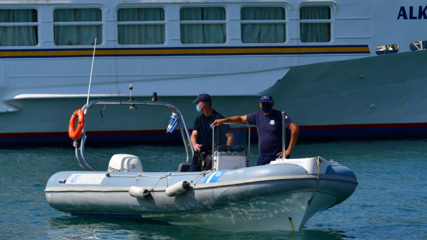 Αίσιο τέλος για τους 21 μετανάστες που επέβαιναν σε φουσκωτή βάρκα στη Ρόδο 