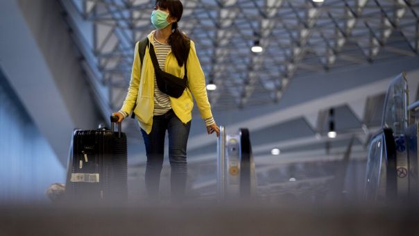 Χωρίς μάσκες σε αεροδρόμια και αεροπλάνα της ΕΕ από 16 Μαΐου - Οι νέοι κανόνες