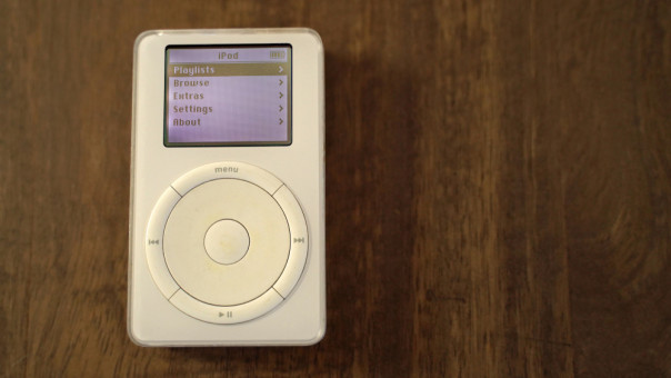 Apple: Τέλος εποχής μετά από 21 χρόνια για το θρυλικό iPod, που έφερε επανάσταση στην ψηφιακή μουσική 