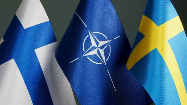 Σήμερα το επίσημο αίτημα ένταξης Φινλανδίας- Σουηδίας για ένταξη στο ΝΑΤΟ παρά τις ρωσικές απειλές 