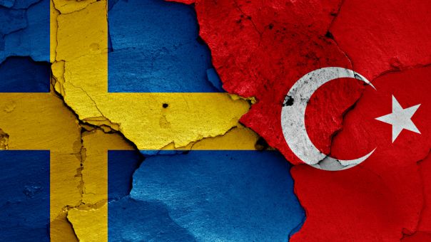 Διπλωματικό μπρα ντε φερ Σουηδίας- Τουρκίας: Στέλνει διπλωμάτες στην Άγκυρα για την ένταξή της στο ΝΑΤΟ 