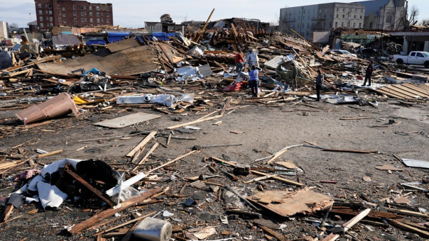 ΗΠΑ: Σε υψηλό δεκαετίας οι θάνατοι που οφείλονται σε μετεωρολογικές καταστροφές
