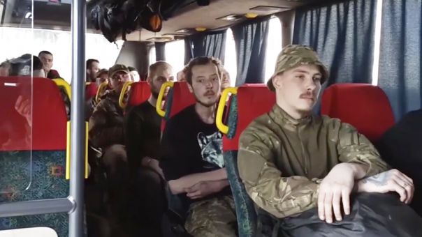 Αζοφστάλ: Παραδόθηκαν άλλοι 771 Ουκρανοί μαχητές - Ο Ερυθρός Σταυρός αρχίζει καταγραφή αιχμαλώτων πολέμου