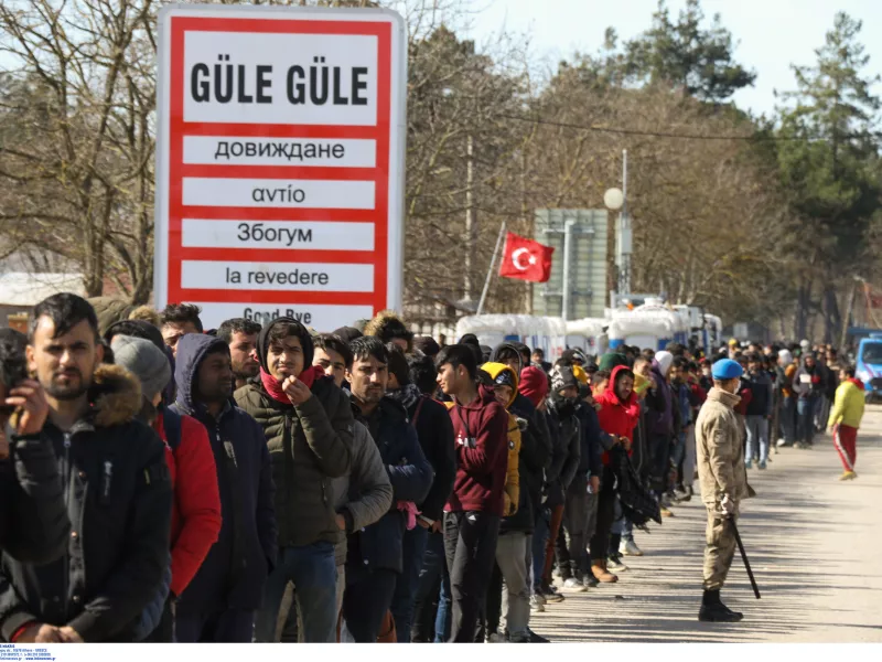Γι αυτό έφυγαν από τον Έβρο: Πληροφορίες για 2 κρούσματα κορωνοϊού στους μετανάστες