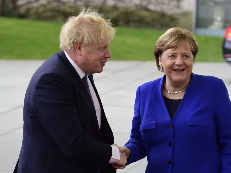 Τζόνσον: Ήταν μπλόφα η απειλή μου για Brexit χωρίς συμφωνία
