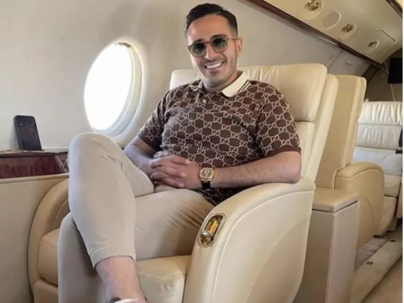 The Tinder Swindler: 5 σημάδια να προσέξεις όταν κάποιος σε βομβαρδίζει με κινήσεις αγάπης 