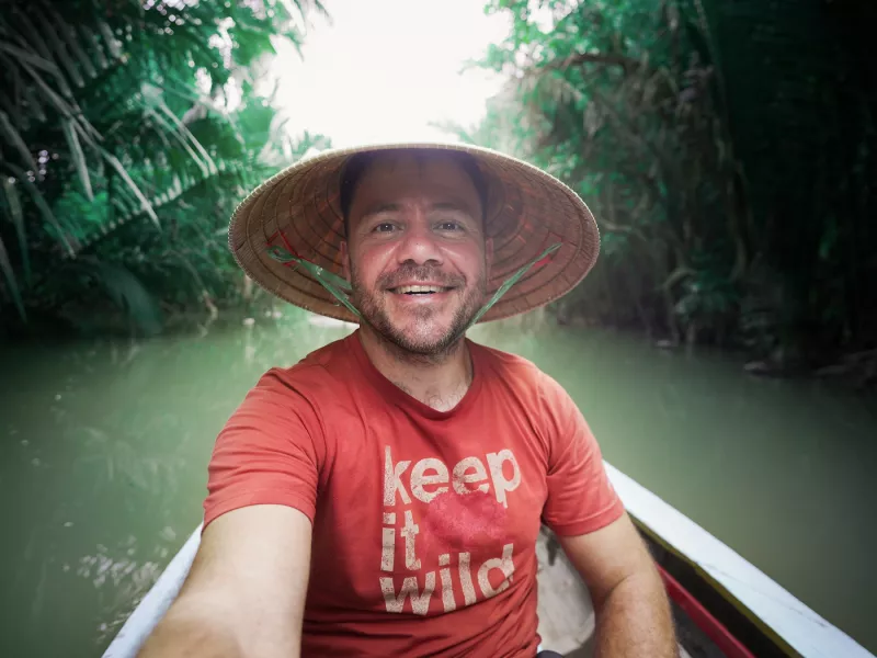 Happy Traveller 