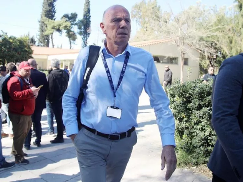 Μπένετ