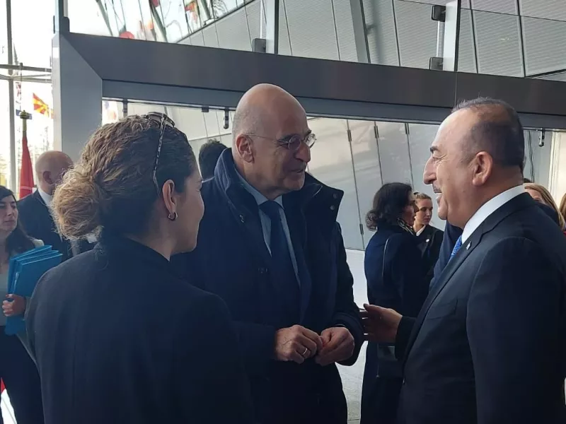 Δένδιας Τσαβούσογλου