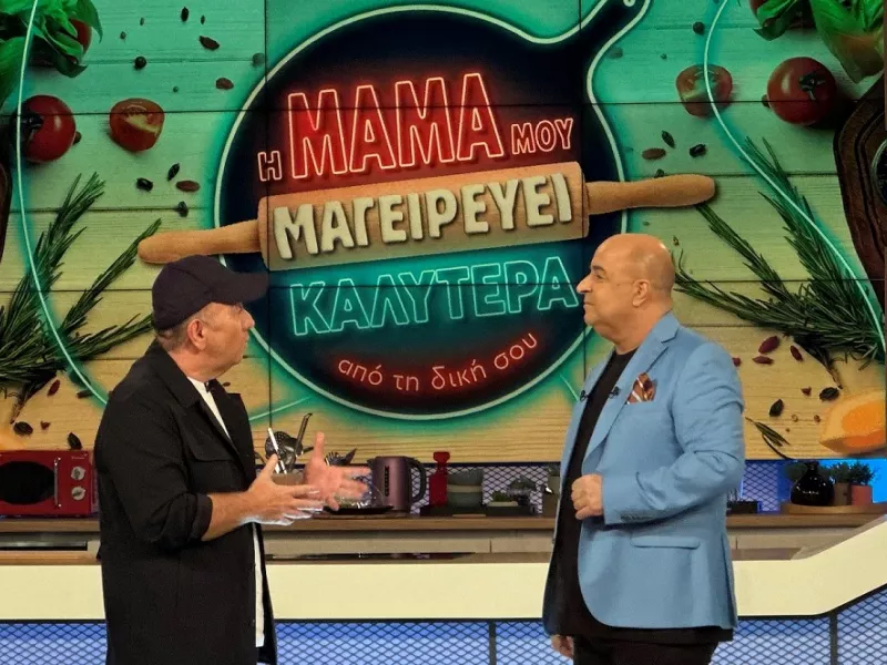 «Η μαμά μου μαγειρεύει καλύτερα από τη δική σου»: Στην κουζίνα με τον Μάρκο και τον Έκτορα, για τα γυρίσματα του νέου μαγειρικού show