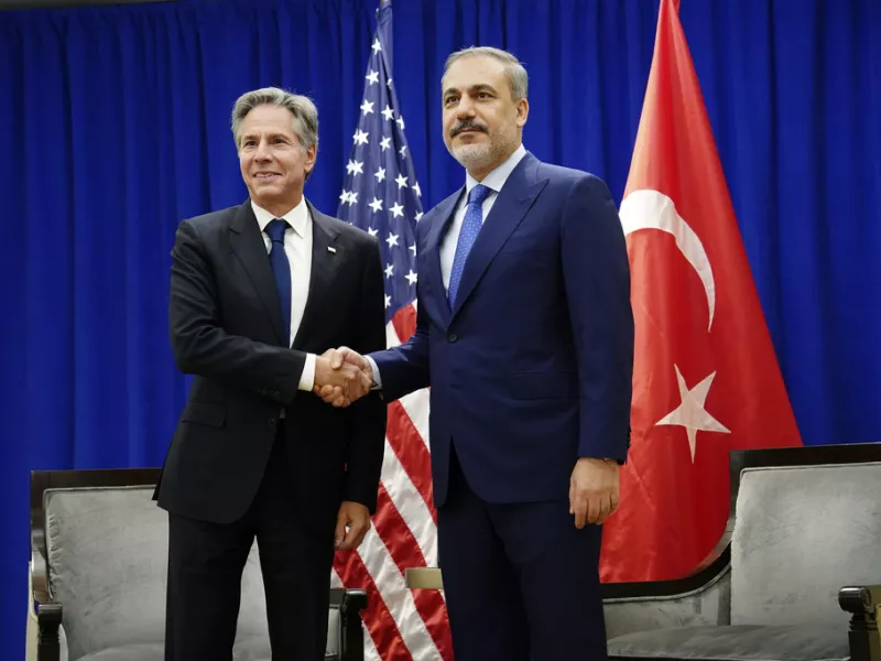  Antony Blinken  Hakan Fidan