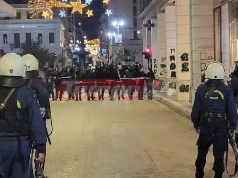 Πάτρα: Μπογιές στην πορεία στη μνήμη του Αλέξανδρου Γρηγορόπουλου