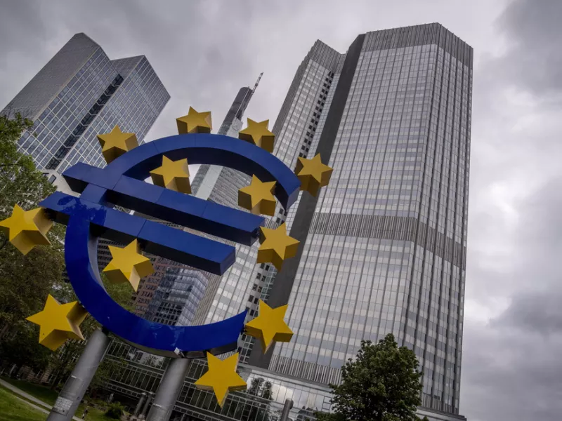 ECB ΕΥΡΩΖΩΝΗ 