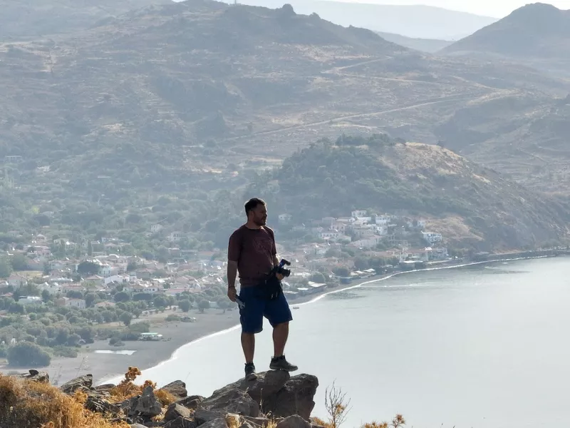 Happy Traveller στον ΣΚΑΪ: Tαξίδι στη Δυτική Λέσβο