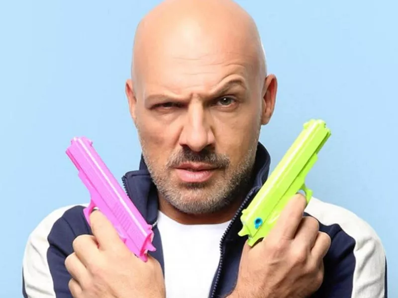 Θαύμα! Ο Νίκος Μουτσινάς γύρισε Αθήνα! Το «κόλπο» και η «προδοσία»
