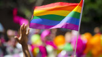 Ελλάδα-Έρευνα: 1 στα 3 άτομα ΛΟΑΤΚΙ+ έχει δεχτεί προσβολές ή εξύβριση σε δημόσιες υπηρεσίες