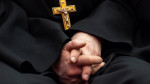Τζανάκης: Ιερείς στην Κρήτη δημιουργούν συνθήκες υπερμετάδοσης κορωνοϊού