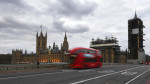 Επιστροφή στην τηλεργασία σχεδιάζει η βρετανική κυβέρνηση λόγω «Όμικρον»