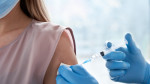Αρχίατροι Βρετανίας: Εμβολιασμός παιδιών 12 -15 ετών με μία δόση της Pfizer